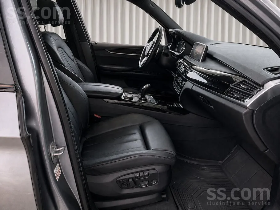 BMW X5 2018 photo 3