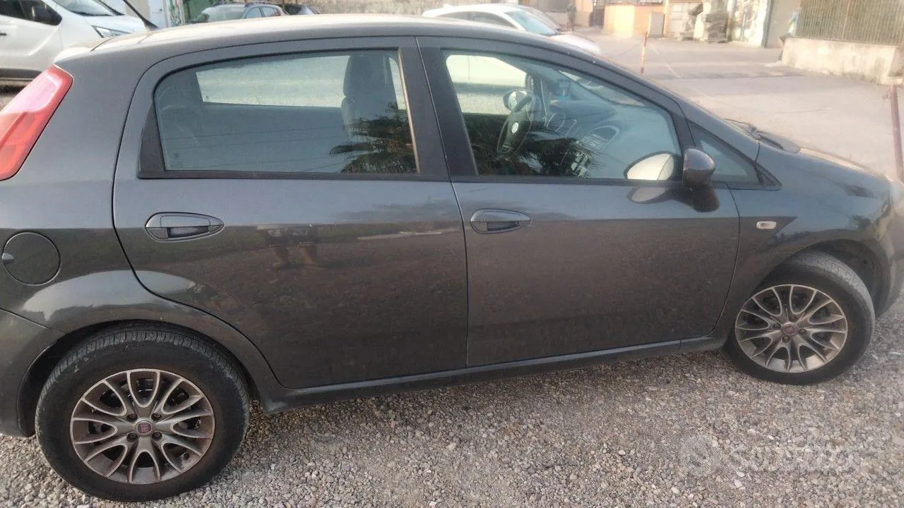 Fiat Punto 2014 photo 3