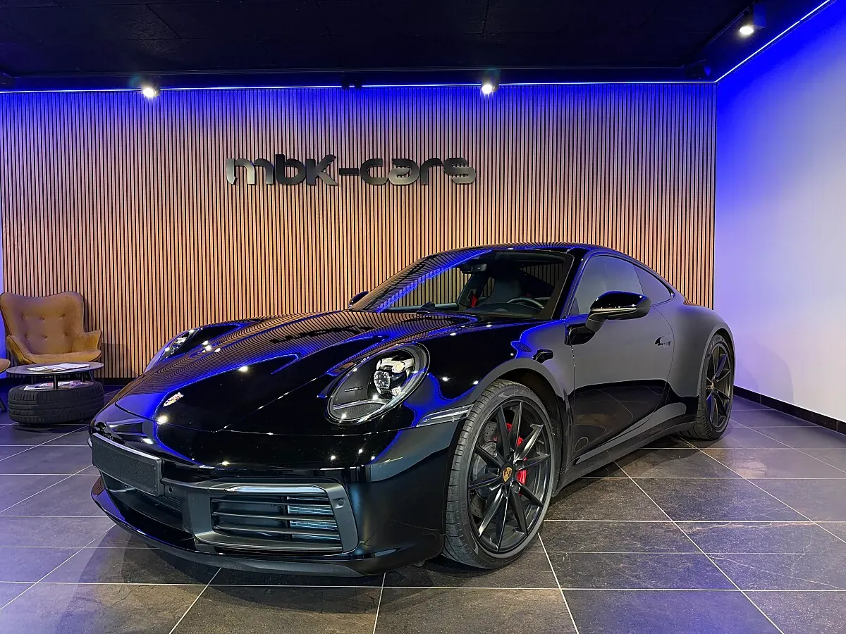 Porsche 911 2019 photo 2