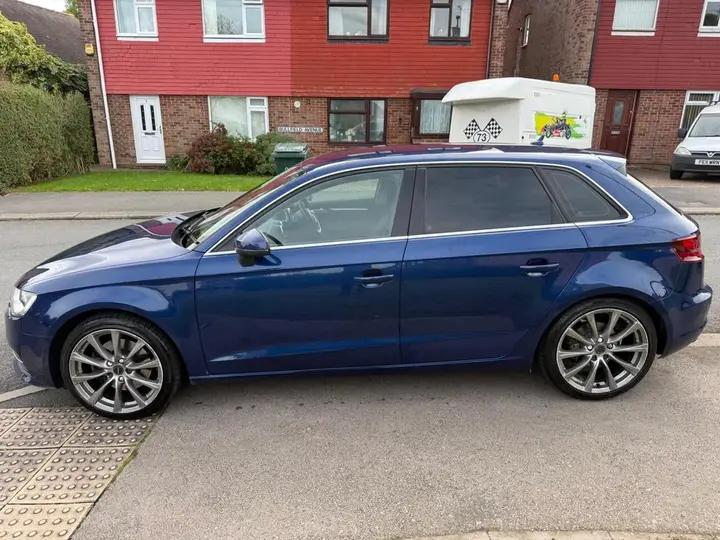 Audi A3 2013 photo 3