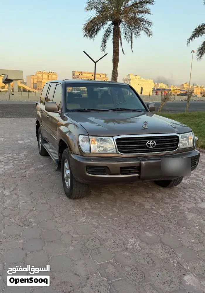 Toyota Land Cruiser 1999 photo 4