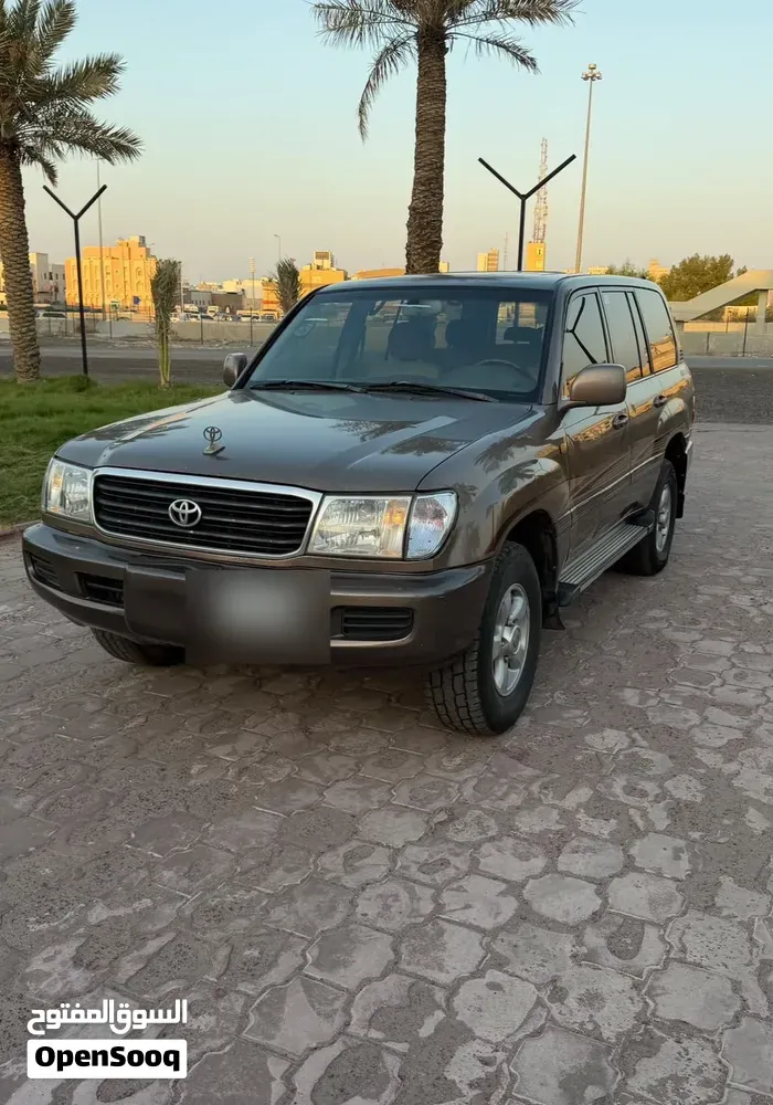 Toyota Land Cruiser 1999 photo 3
