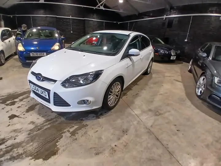 Ford Focus 2014 photo 4