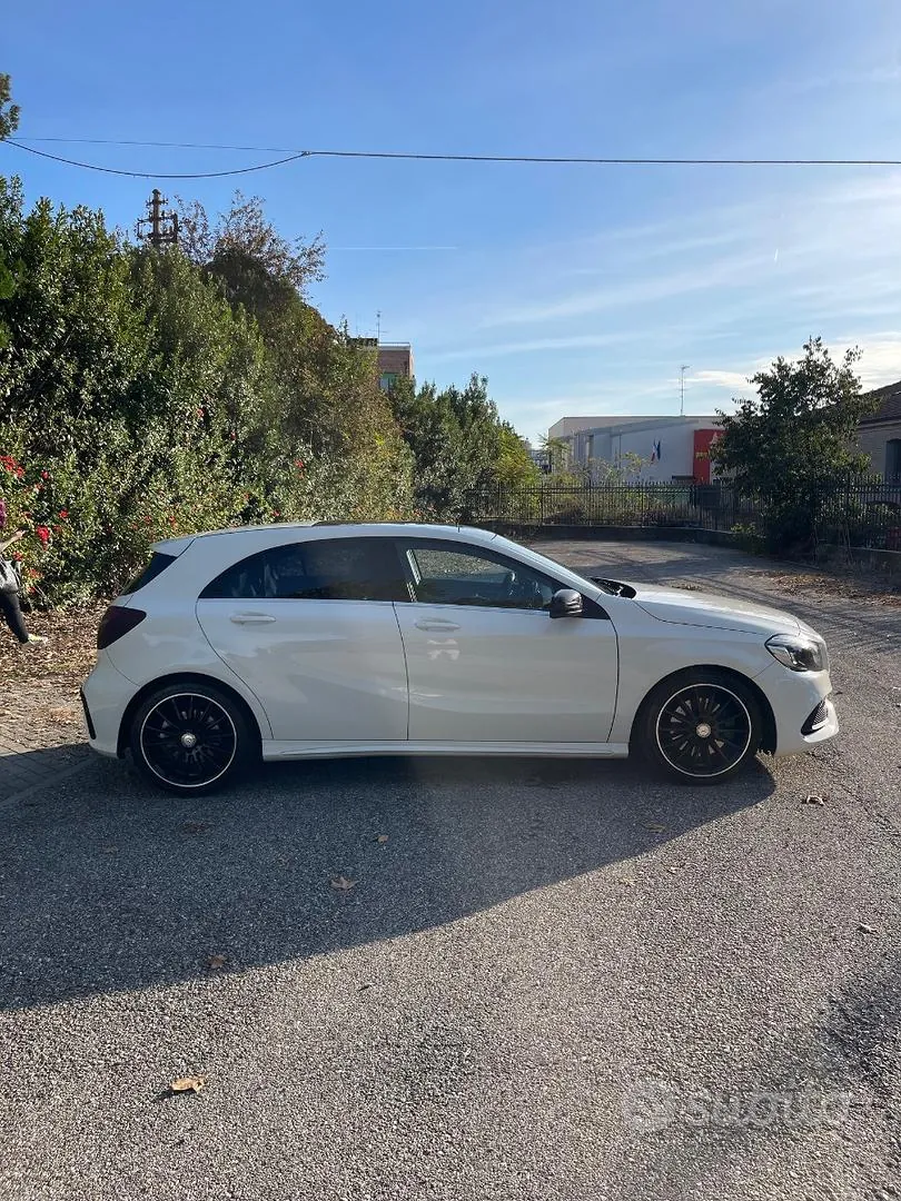 Mercedes-Benz A 220D 2016 photo 3