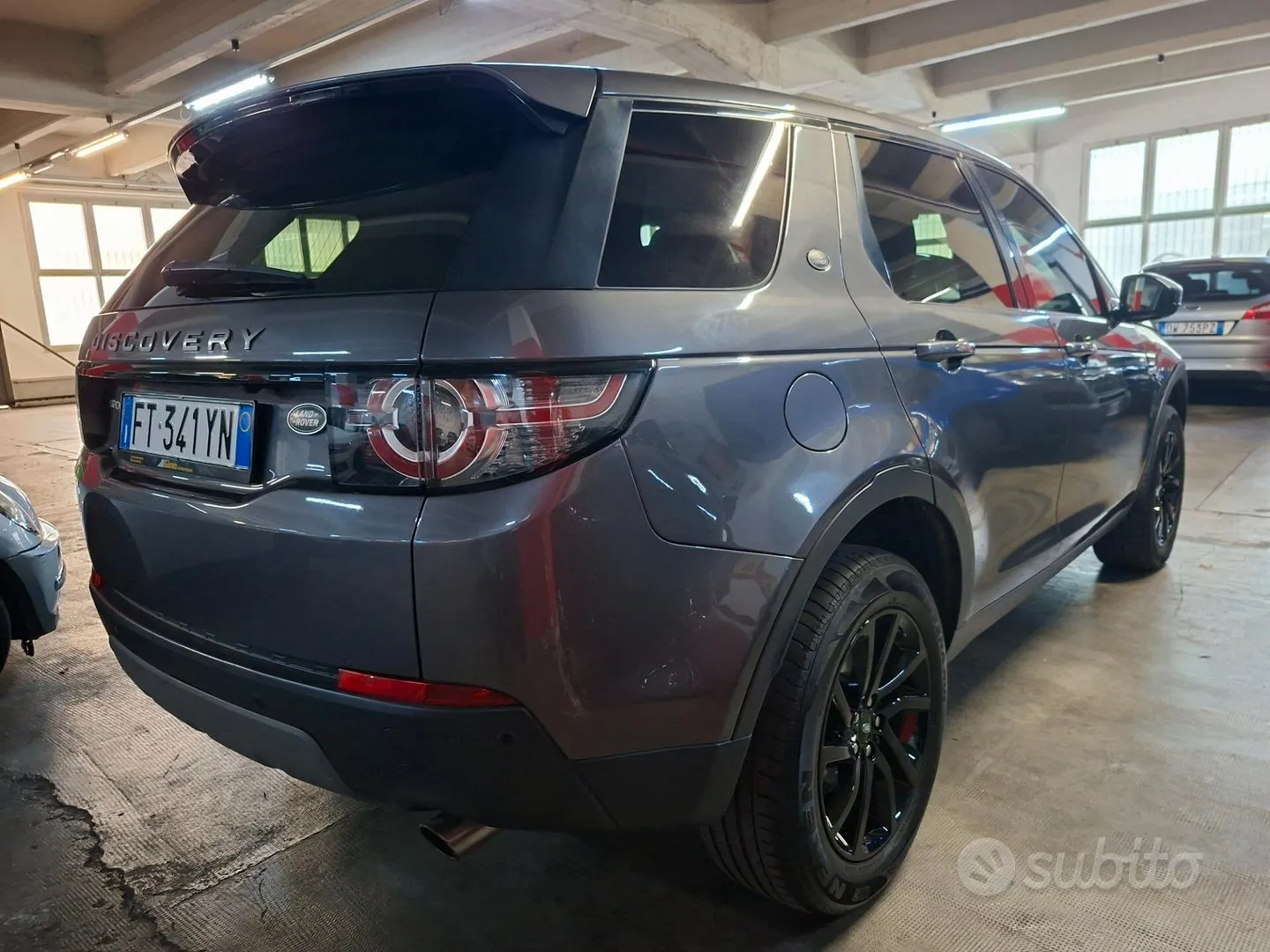Land Rover Discovery Sport 2019 photo 5