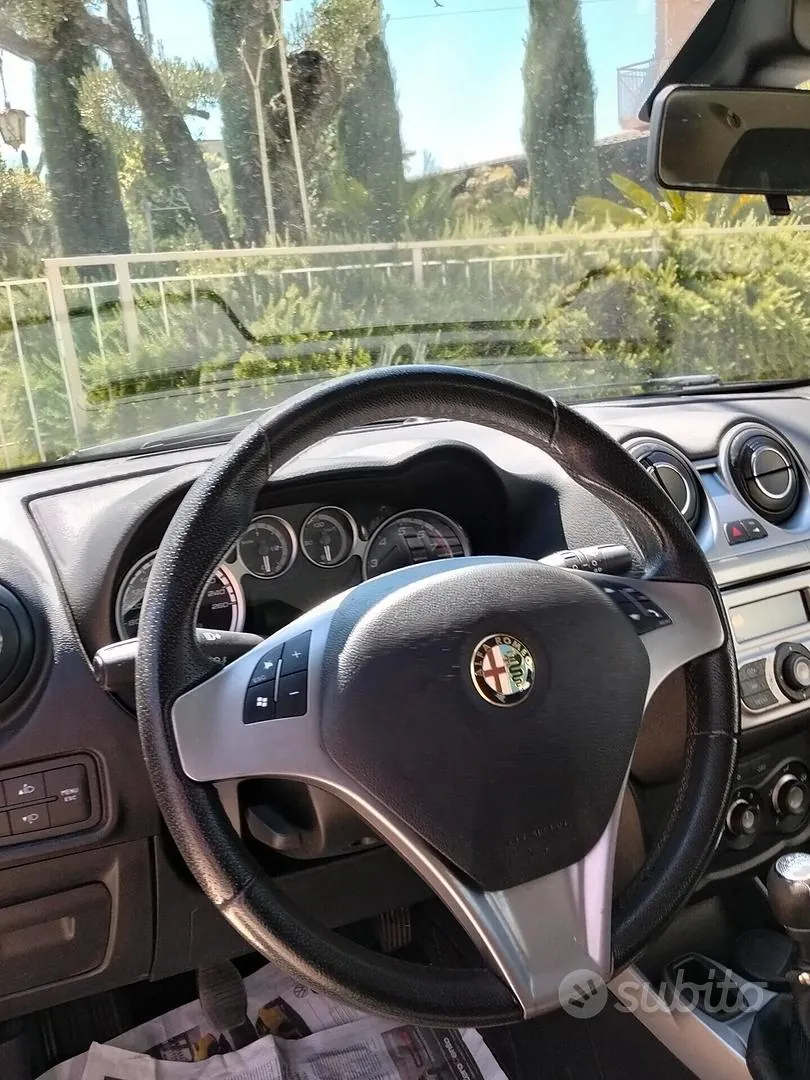 Alfa Romeo Mito 2012 photo 4