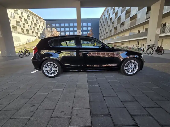 BMW 1 Series 2008 photo 3