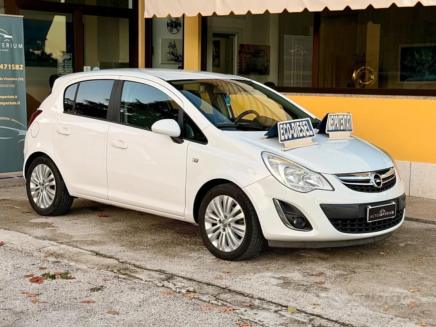 Opel Corsa 2011 photo 3