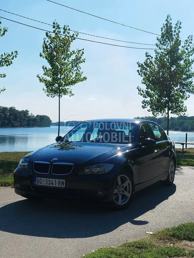 BMW 320