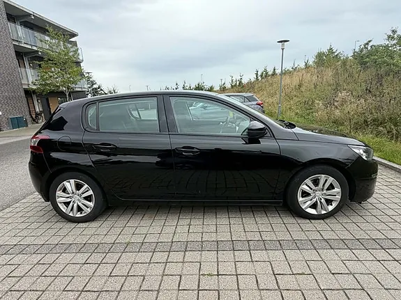 Peugeot 308 2015 photo 5