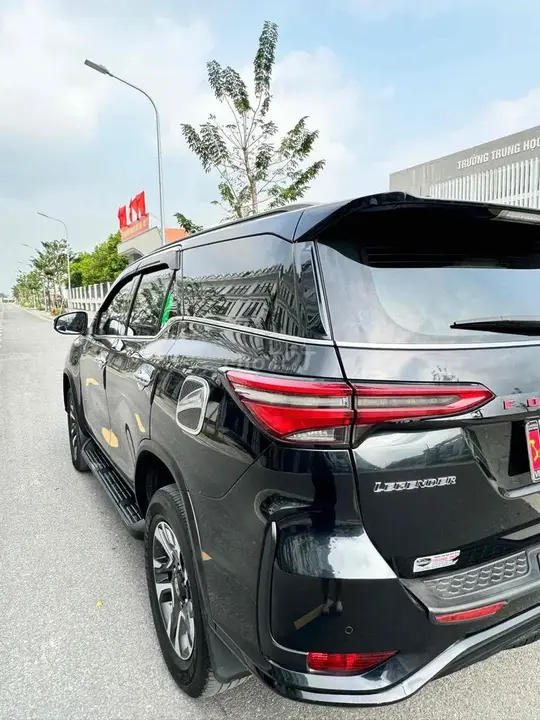 Toyota Fortuner 2020 photo 5