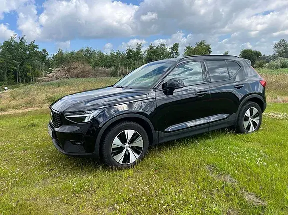 Volvo Xc40 2023 photo 2
