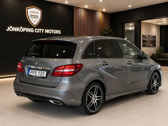 Mercedes-Benz B180 D 2016 photo 2