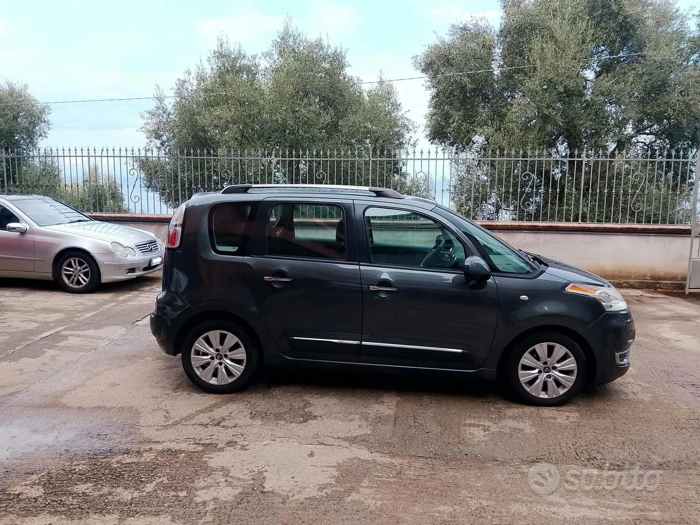 Citroen C3 Picasso 2012 photo 2