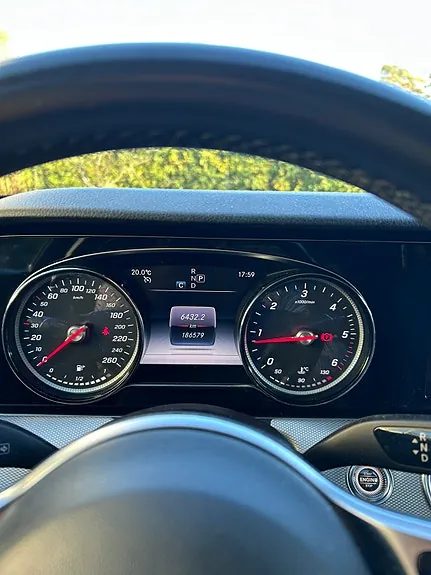 Mercedes-Benz E200 2019 photo 4