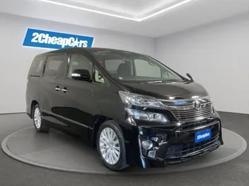 Toyota Vellfire 2013 photo 4