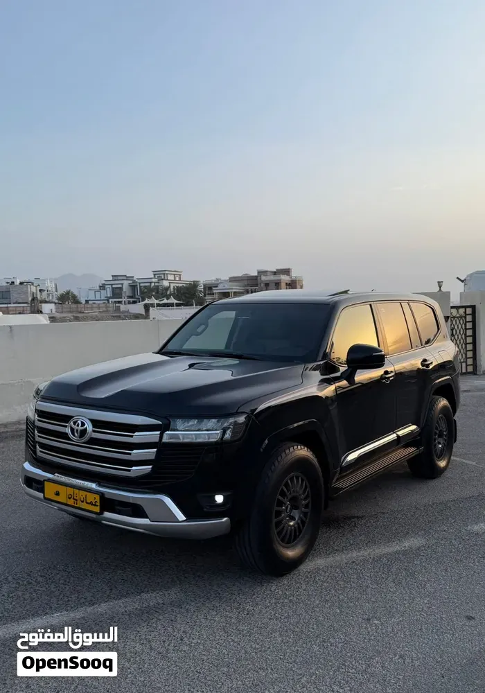 Toyota Land Cruiser Gxr