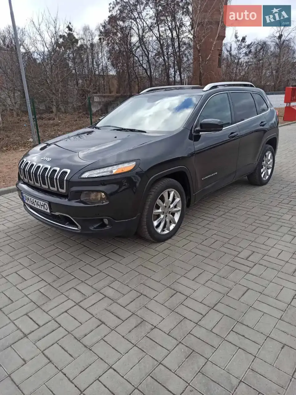 Jeep Cherokee 2016 photo 2