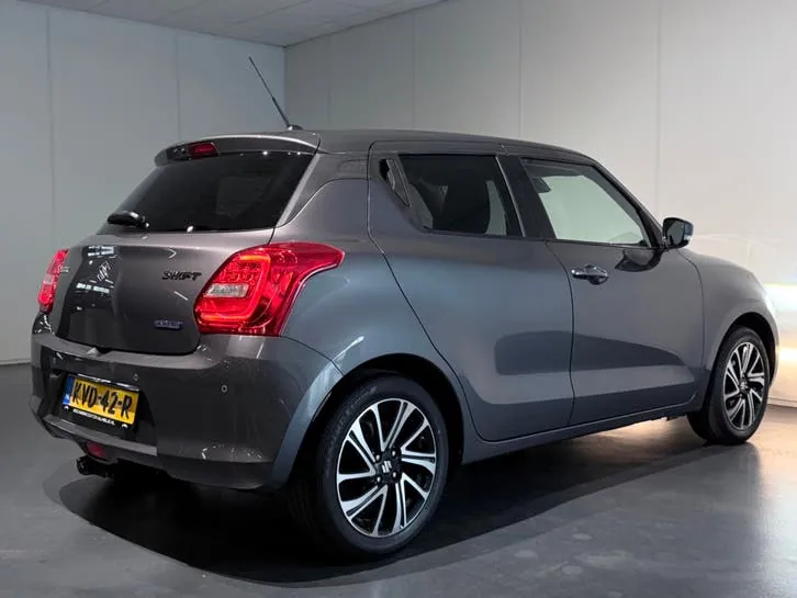 Suzuki Swift 2021 photo 3