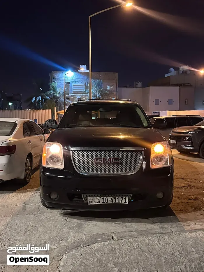 GMC Yukon Denali