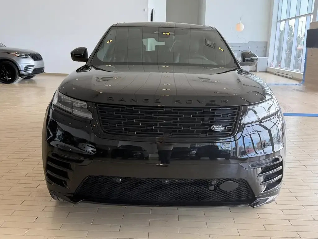 Land Rover Range Rover Velar 2026 photo 2
