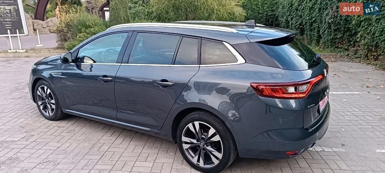 Renault Megane 2019 photo 5