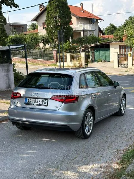 Audi A3 2014 photo 3