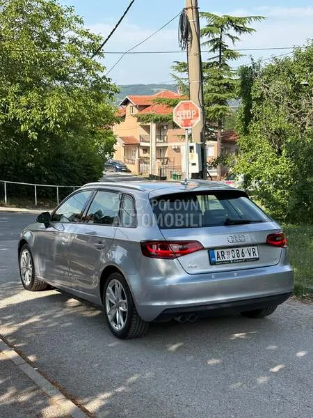 Audi A3 2014 photo 5