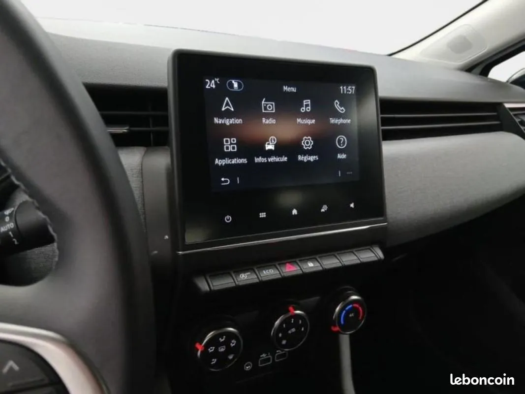 Renault Clio 2024 photo 4