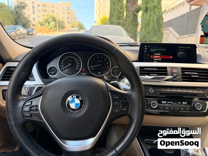BMW 3 Series 2018 photo 3
