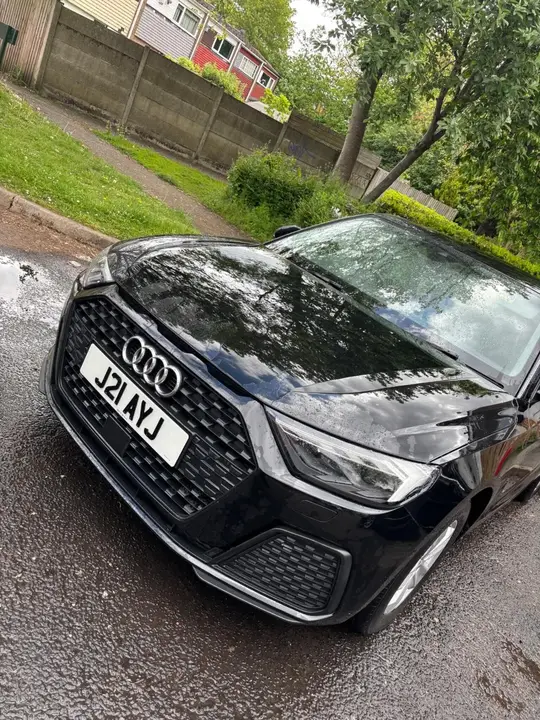Audi A1 2020 photo 2