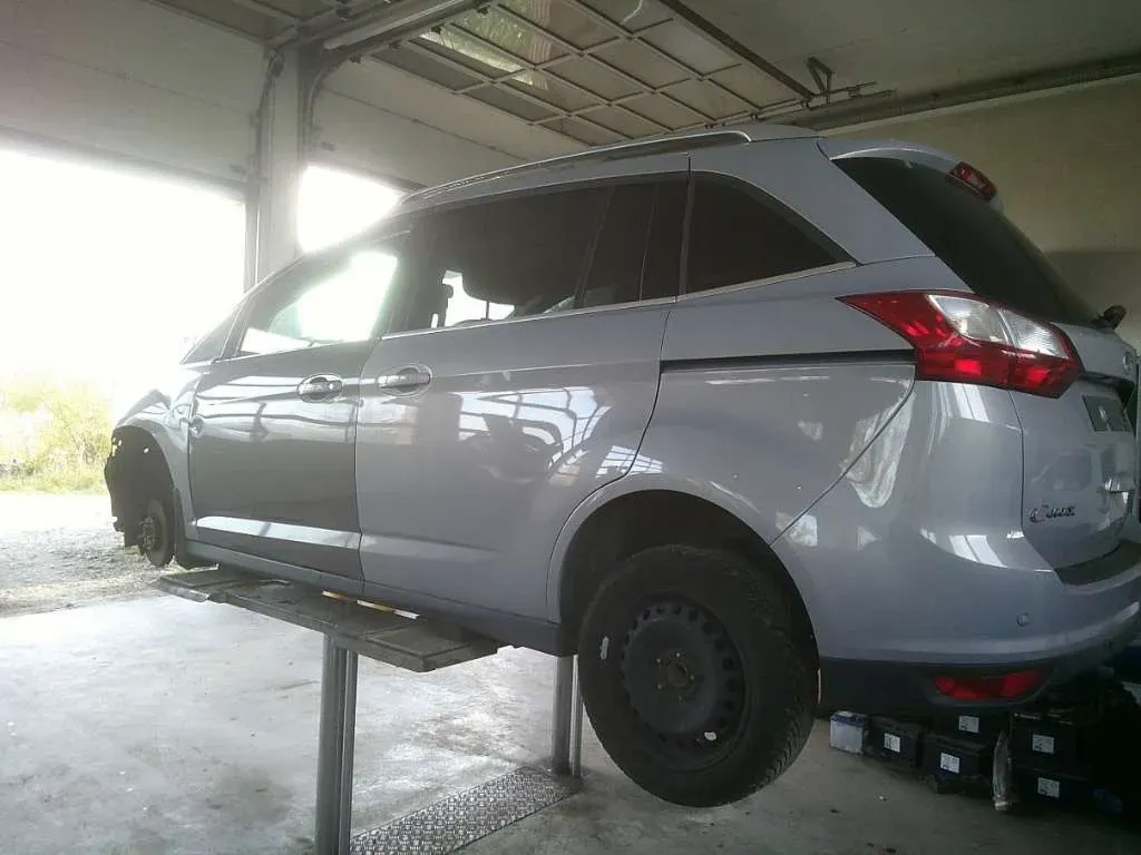 Ford C-Max 2013 photo 3