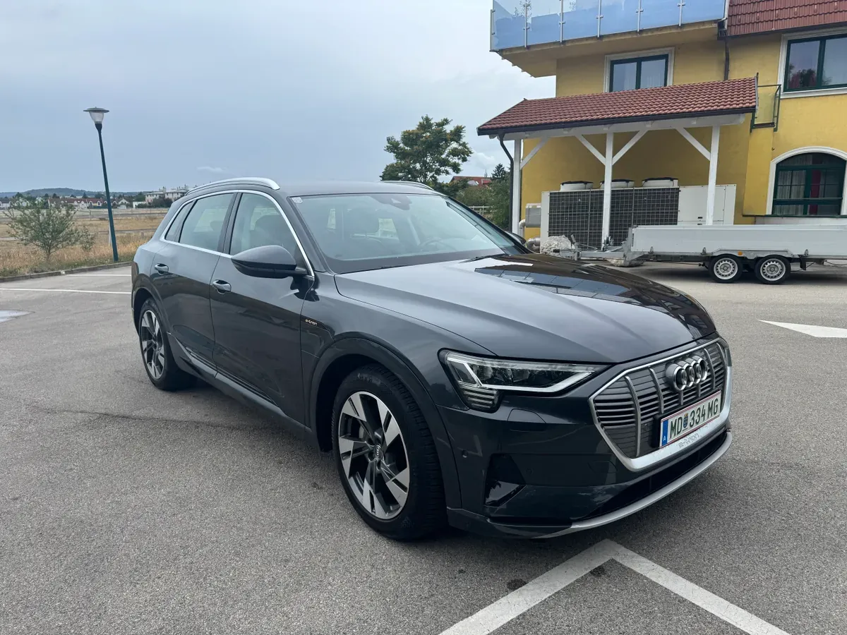 Audi E-Tron 2020 photo 3