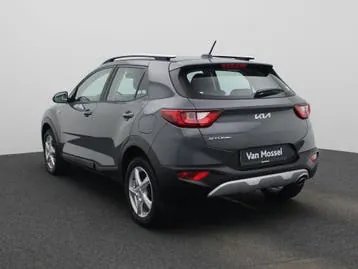 Kia Stonic 2023 photo 2