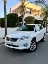 Toyota Rav4 2010 photo 2