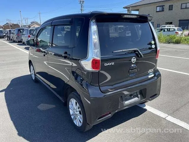 Nissan Dayz Highway Star X 2013 photo 3