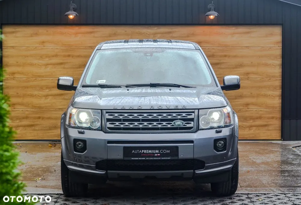 Land Rover Freelander 2011 photo 2
