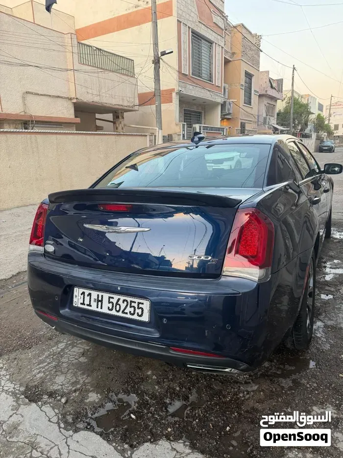 Chrysler 300 2016 photo 2