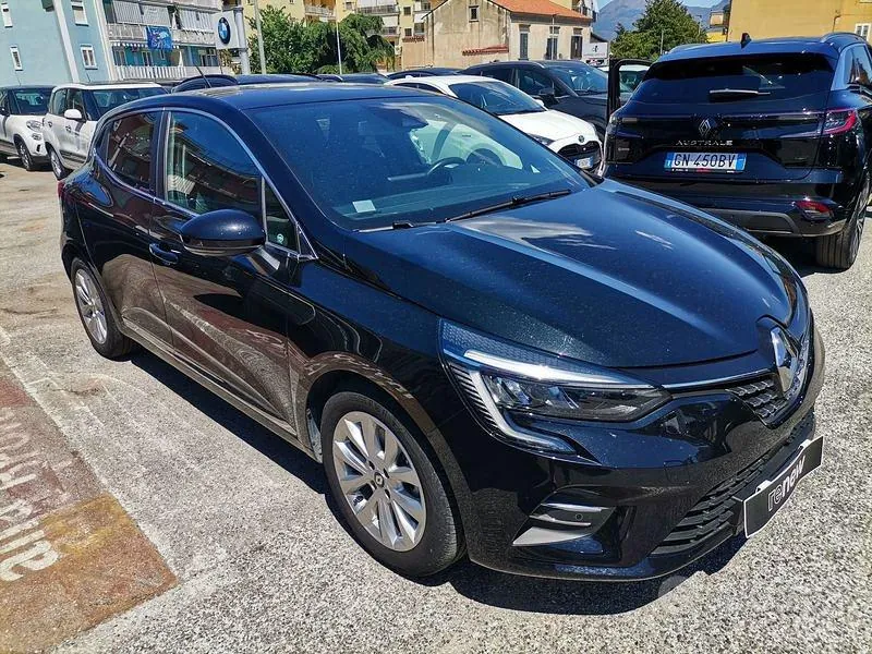 Renault Clio 2021 photo 3