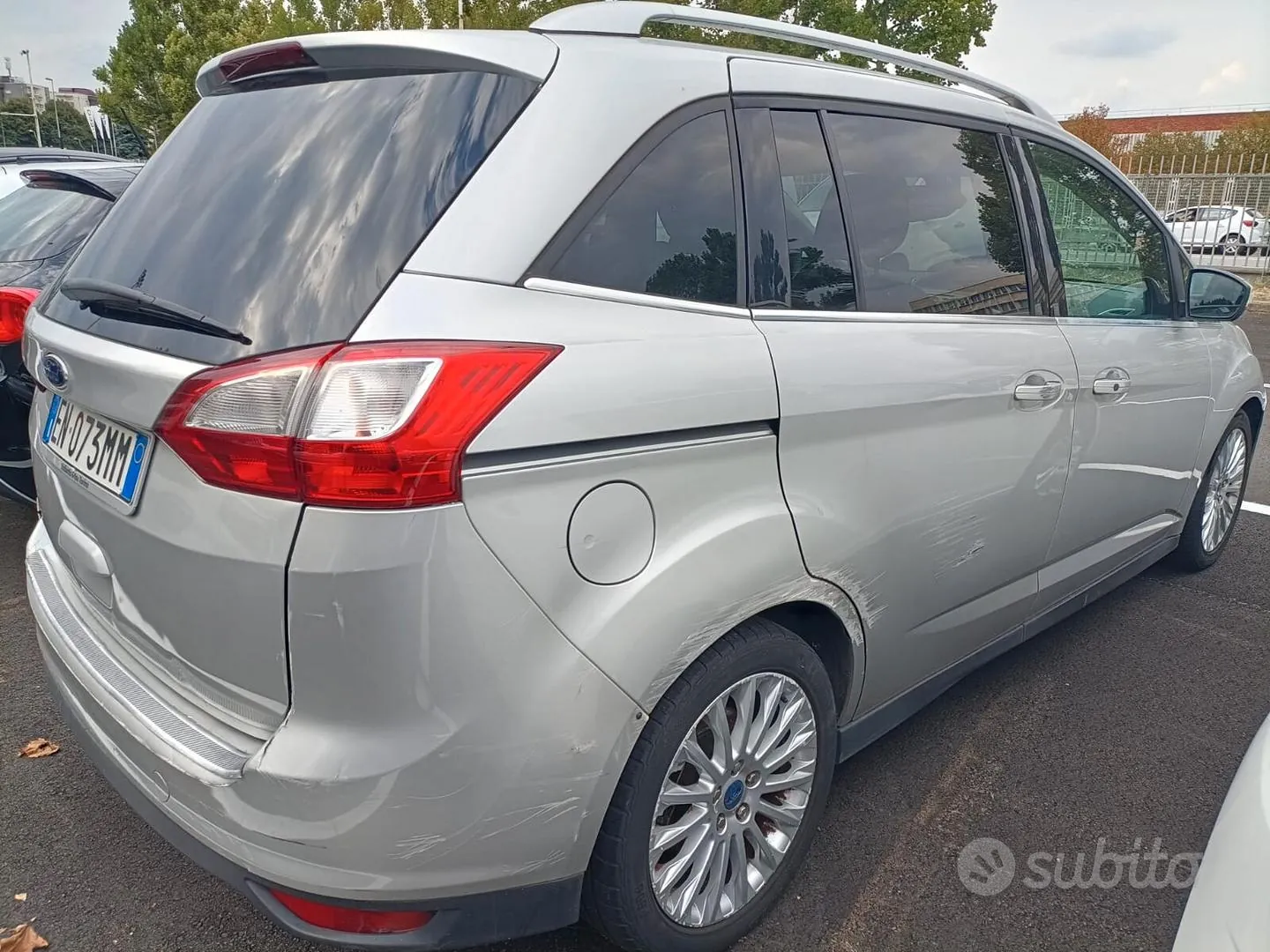 Ford C-Max 2012 photo 3