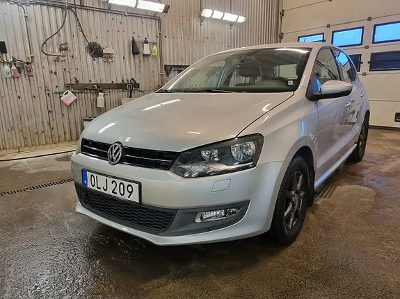 Volkswagen Polo 2014 photo 2