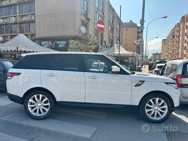 Land Rover Range Rover Sport 2014 photo 3