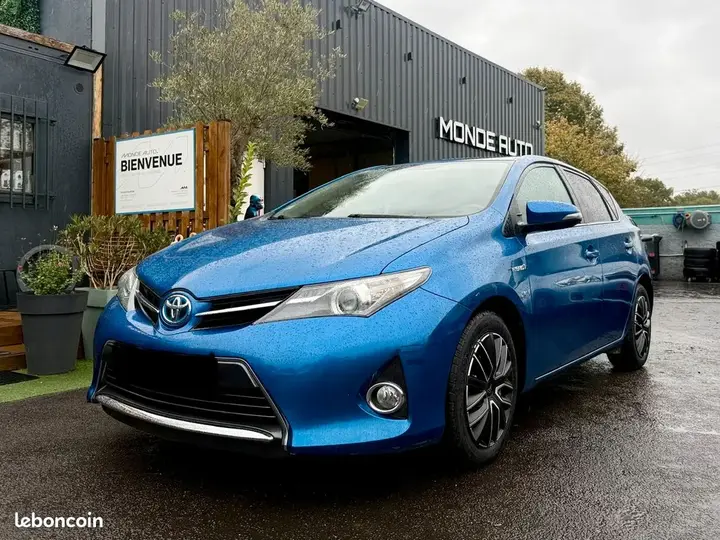 Toyota Auris