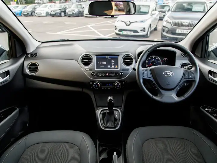Hyundai I10 2017 photo 3
