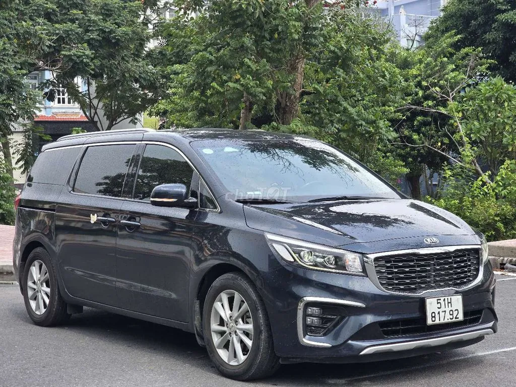 Kia Sedona 2020 photo 2