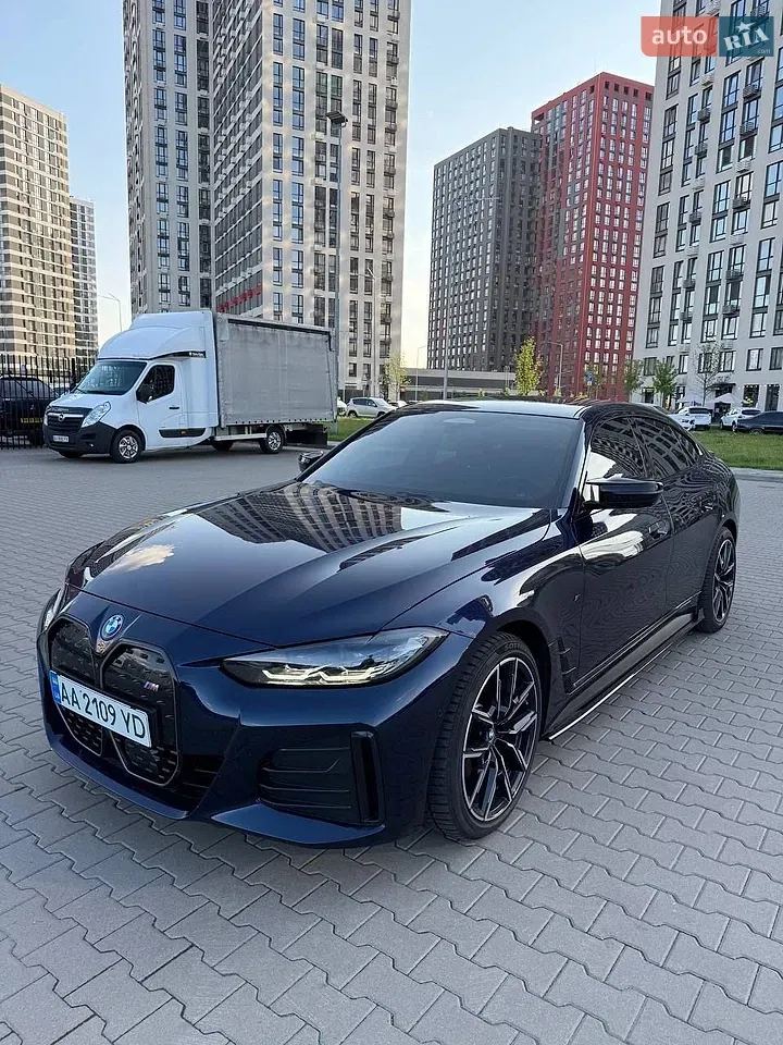 BMW I4