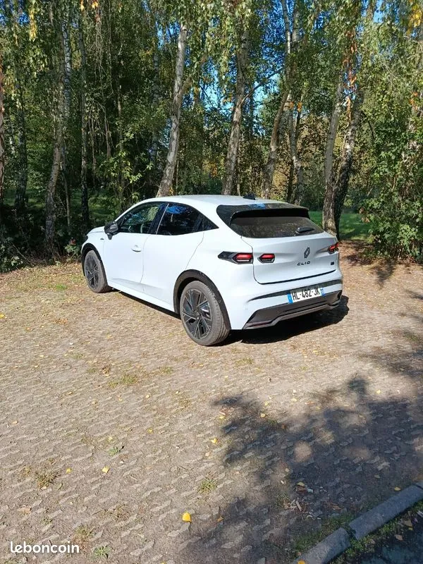 Renault Clio 2026 photo 2