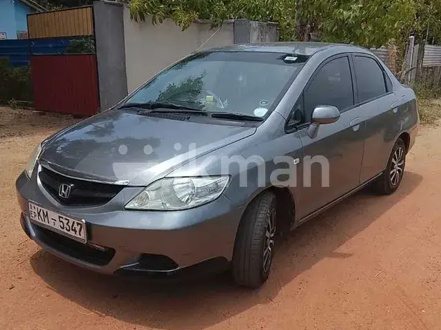 Honda City 2010 photo 2