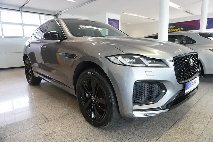 Jaguar F-Pace 2024 photo 2