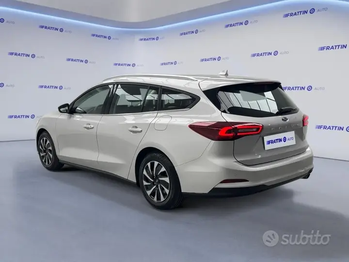 Ford Focus 2025 photo 3